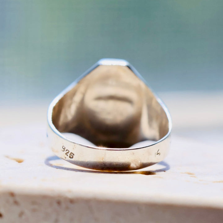 Classic Noir Antique Yemeni Aqeeq Sterling Silver Ring