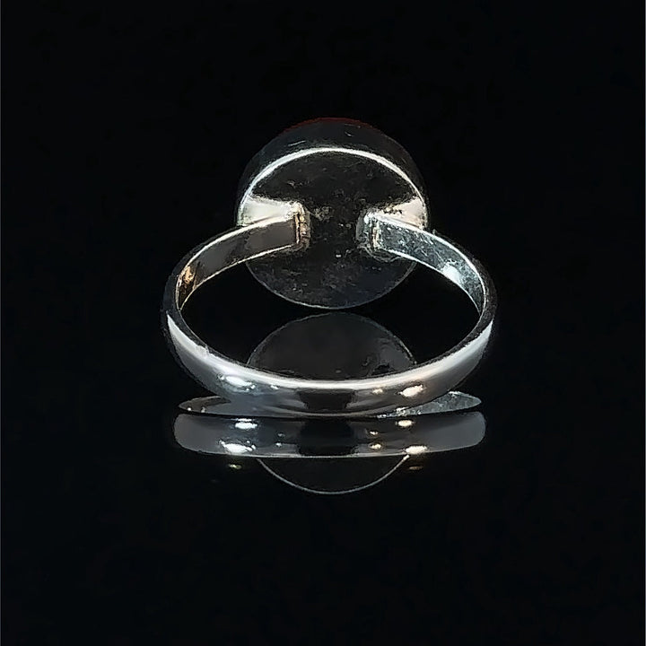 Yemeni Aqeeq Round Minimalist Style Sterling Silver Ring