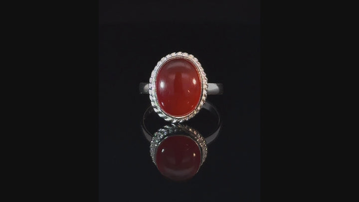 Yemeni Aqeeq Minimalist Style Sterling Silver Ring