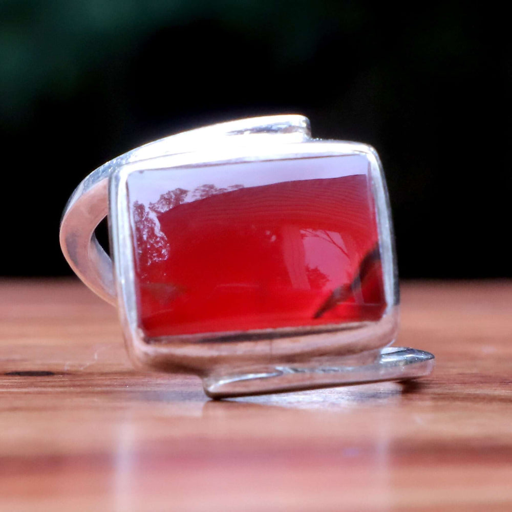 Diamond Cut Dark Red Yemeni Aqeeq Ring For Ladies | Handmade Silver Red Akik Stone Ring For Women | US Size 7.5 - AlAliGems