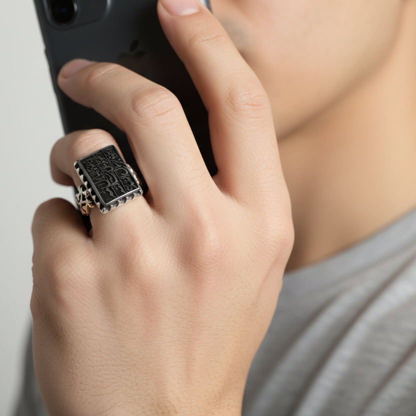 Iʿtisam Al-Jalal Hadeed Cheeni Sterling Silver Ring