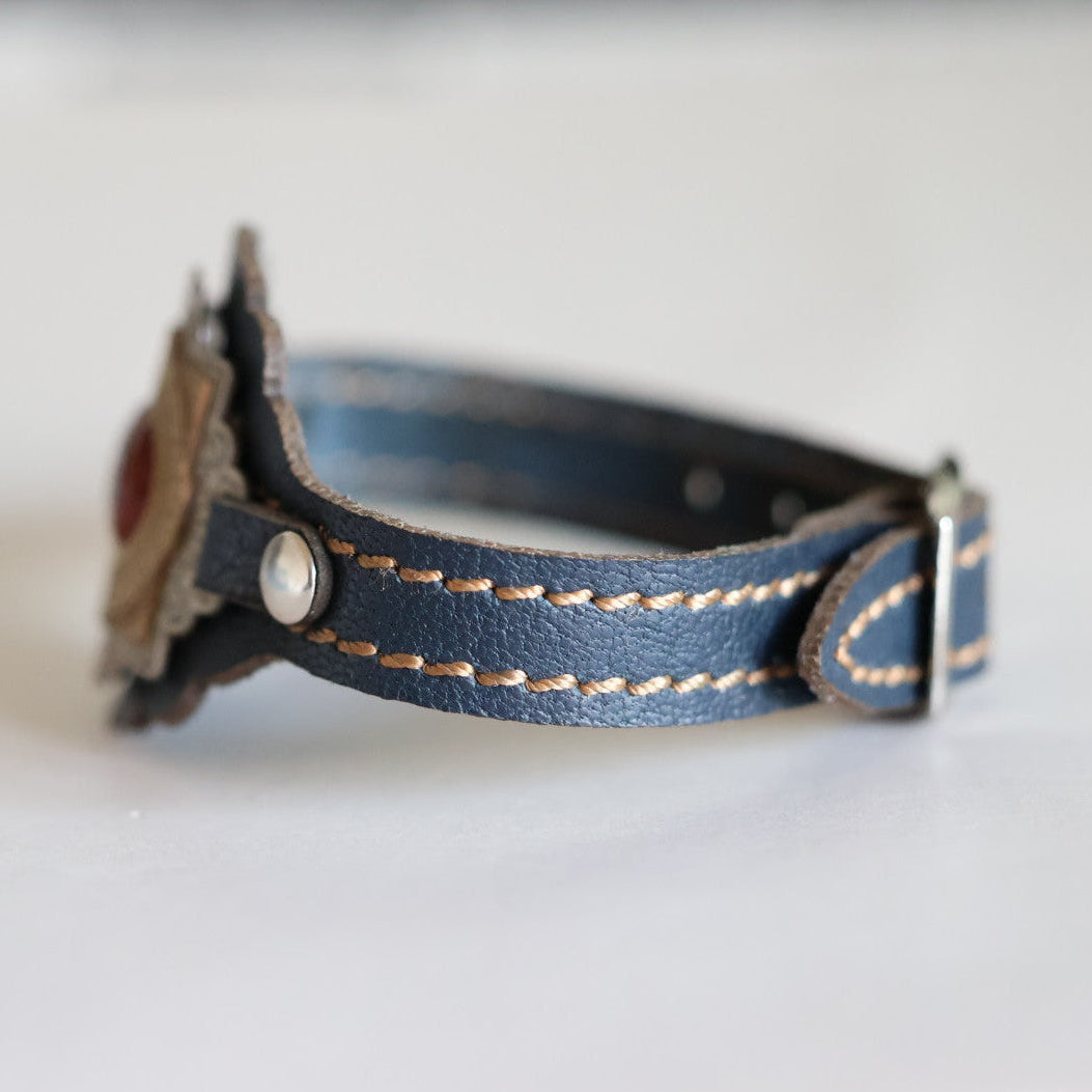 Haydar Al-Qalb Yemeni Aqeeq Engraved Bracelet