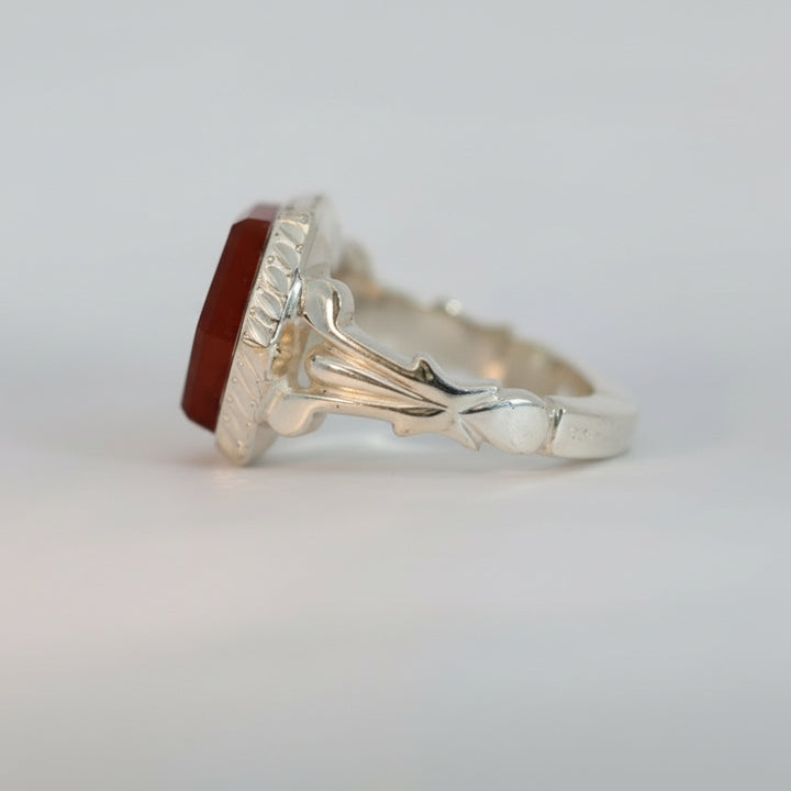 Zahfaran Al-Najda Yemeni Aqeeq Sterling Silver Ring