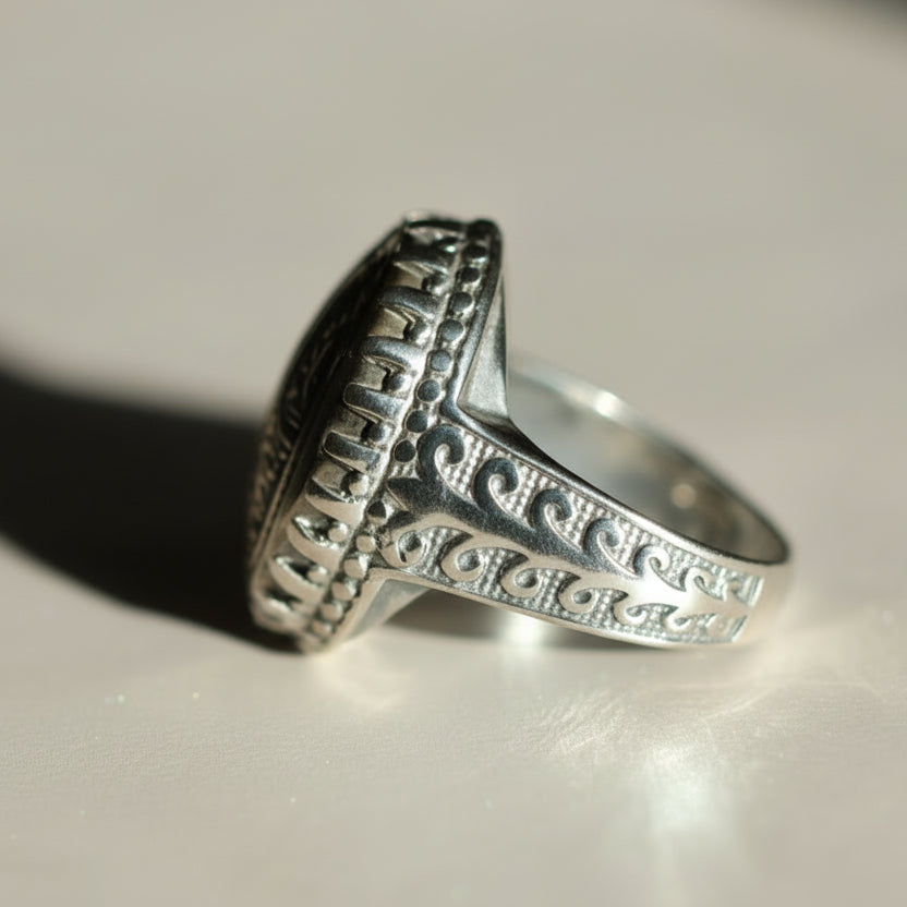 Mazhar Al-Nusra Hadeed Cheeni Sterling Silver Ring