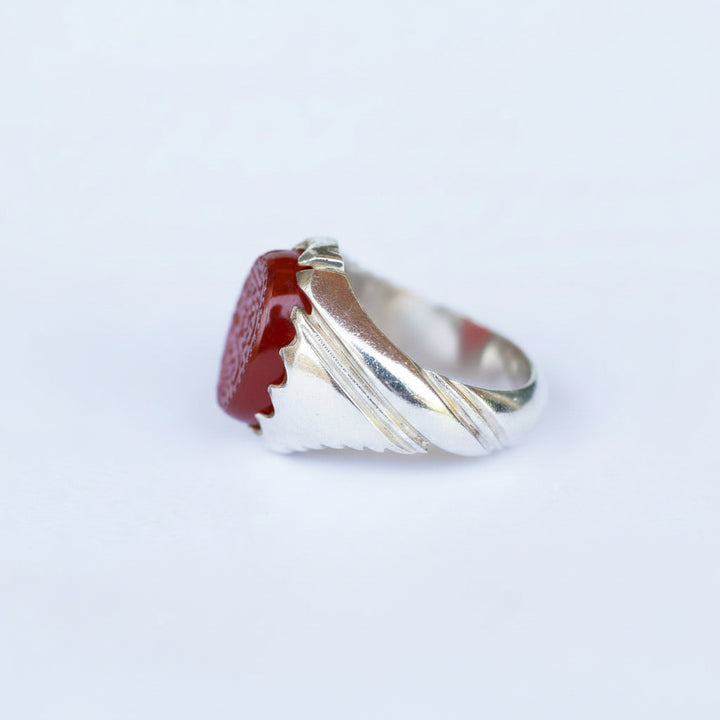 Dar Al Istianah Yemeni Aqeeq Sterling Silver Ring