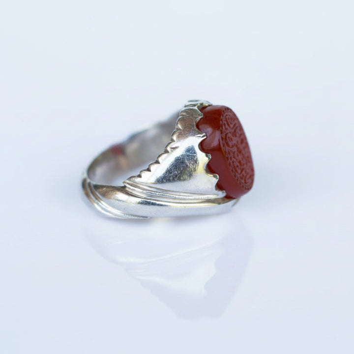 Dar Al Istianah Yemeni Aqeeq Sterling Silver Ring