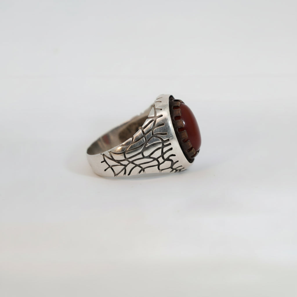 Rihal Yemeni Aqeeq Sterling Silver Ring