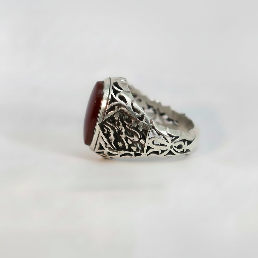 Liwa Yemeni Aqeeq Sterling Silver Ring