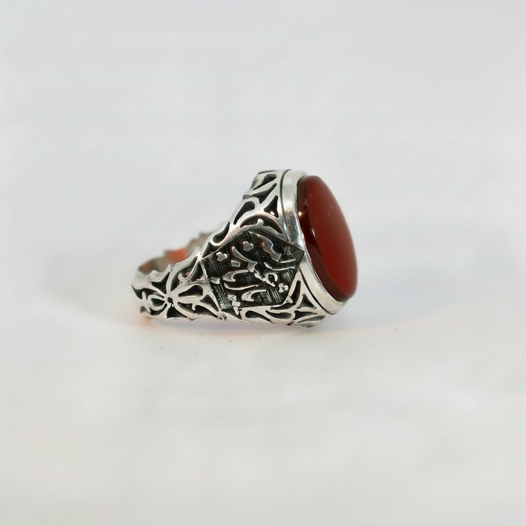 Liwa Yemeni Aqeeq Sterling Silver Ring