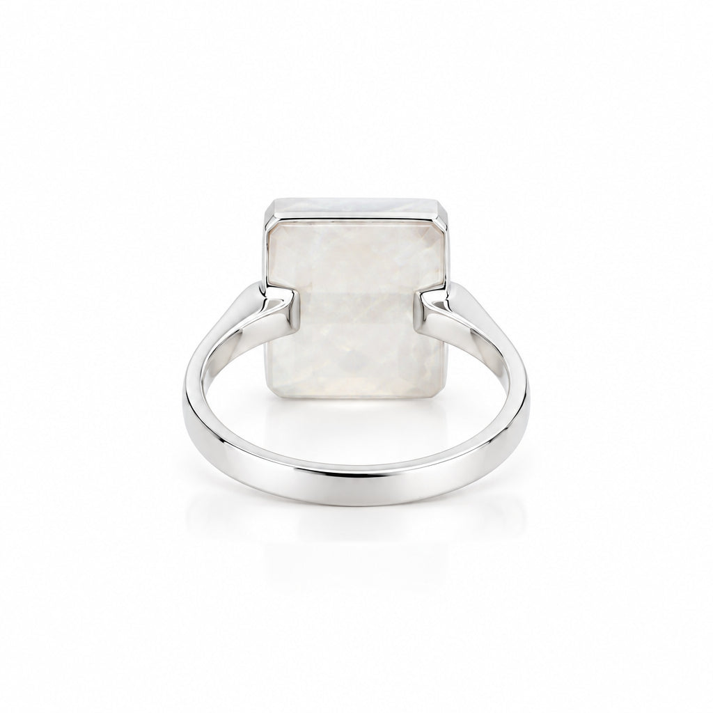 Bunyan Yemeni Aqeeq Sterling Silver Ring