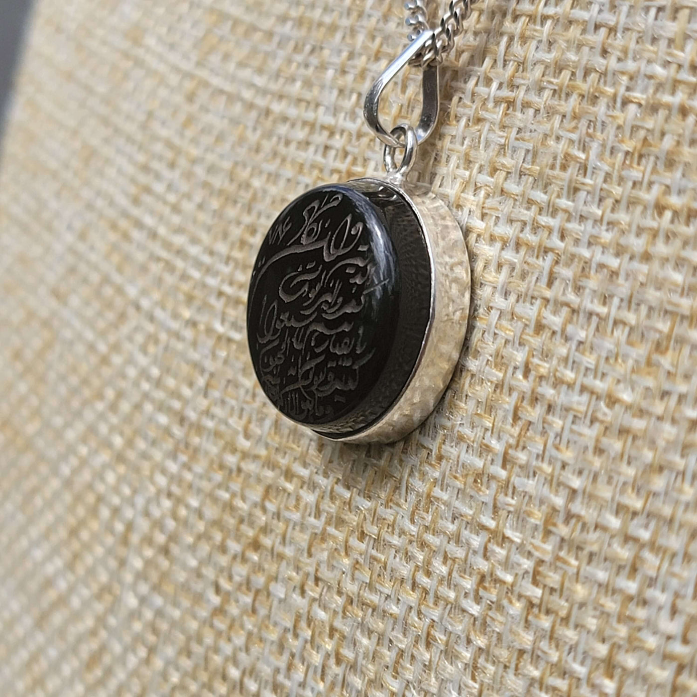 Red & Black Aqeeq Stone Pendant Engraved Wa In Yakad - AlAliGems