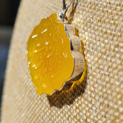 Yellow Aqeeq Stone Pendant - AlAliGems