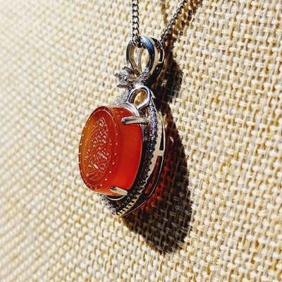 Red Aqeeq Stone Pendant - AlAliGems