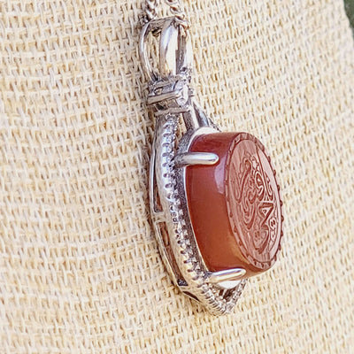 Red Aqeeq Stone Pendant - AlAliGems