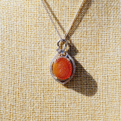Red Aqeeq Stone Pendant - AlAliGems