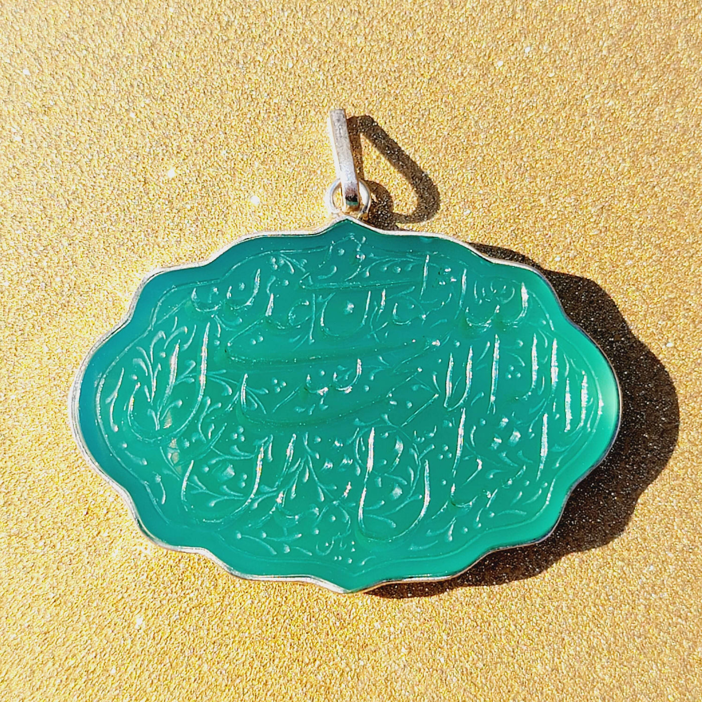 Green Aqeeq Stone Pendant - AlAliGems