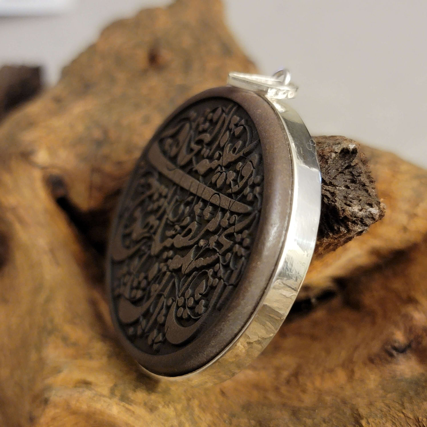 HADEED CHEENI/HEMATITE PENDANT - Al Ali Gems