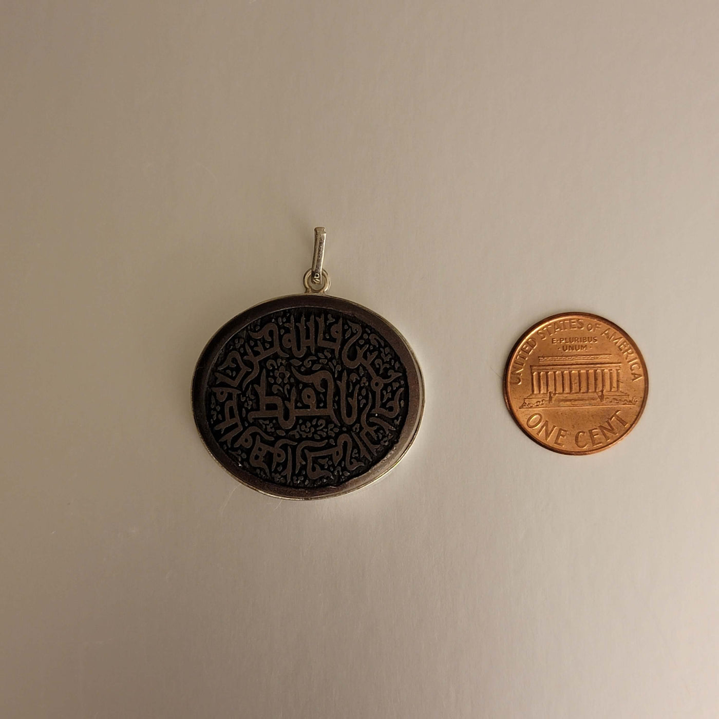 HADEED CHEENI/HEMATITE PENDANT - Al Ali Gems