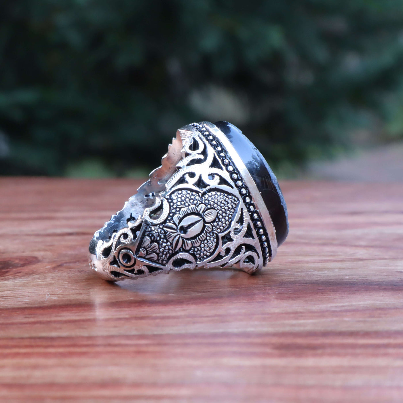 Handmade Black Aqeeq Ring Engraved & Hand Carved Size 10 - AlAliGems