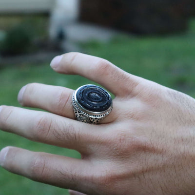 Handmade Black Aqeeq Ring Engraved & Hand Carved Size 10 - AlAliGems