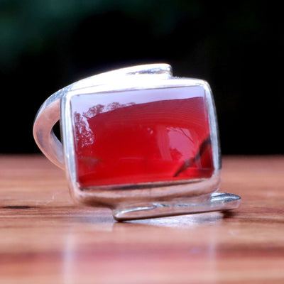 Diamond Cut Dark Red Yemeni Aqeeq Ring For Ladies | Handmade Silver Red Akik Stone Ring For Women | US Size 7.5 - AlAliGems