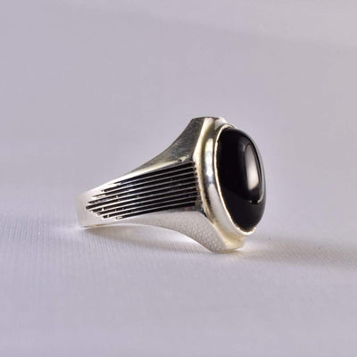 Black Aqeeq onyx aqeeq stone ring for men and women | Hirz Jawad | Yemeni Aqeeq Ring Size 10 - Al Ali Gems