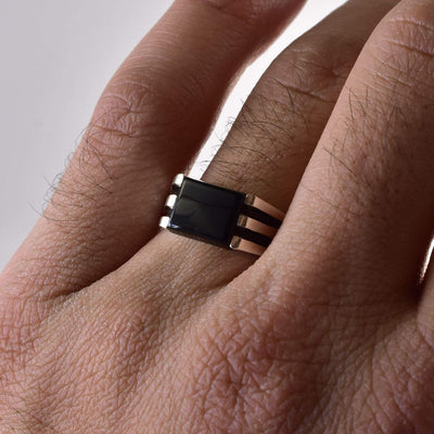 Black Aqeeq onyx aqeeq stone ring for men and women | Yemeni Aqeeq Ring Size 10 - Al Ali Gems