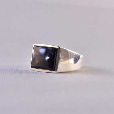 Black Aqeeq onyx aqeeq stone ring for men and women | Hirz Jawad | Yemeni Aqeeq Ring Size 10 - Al Ali Gems