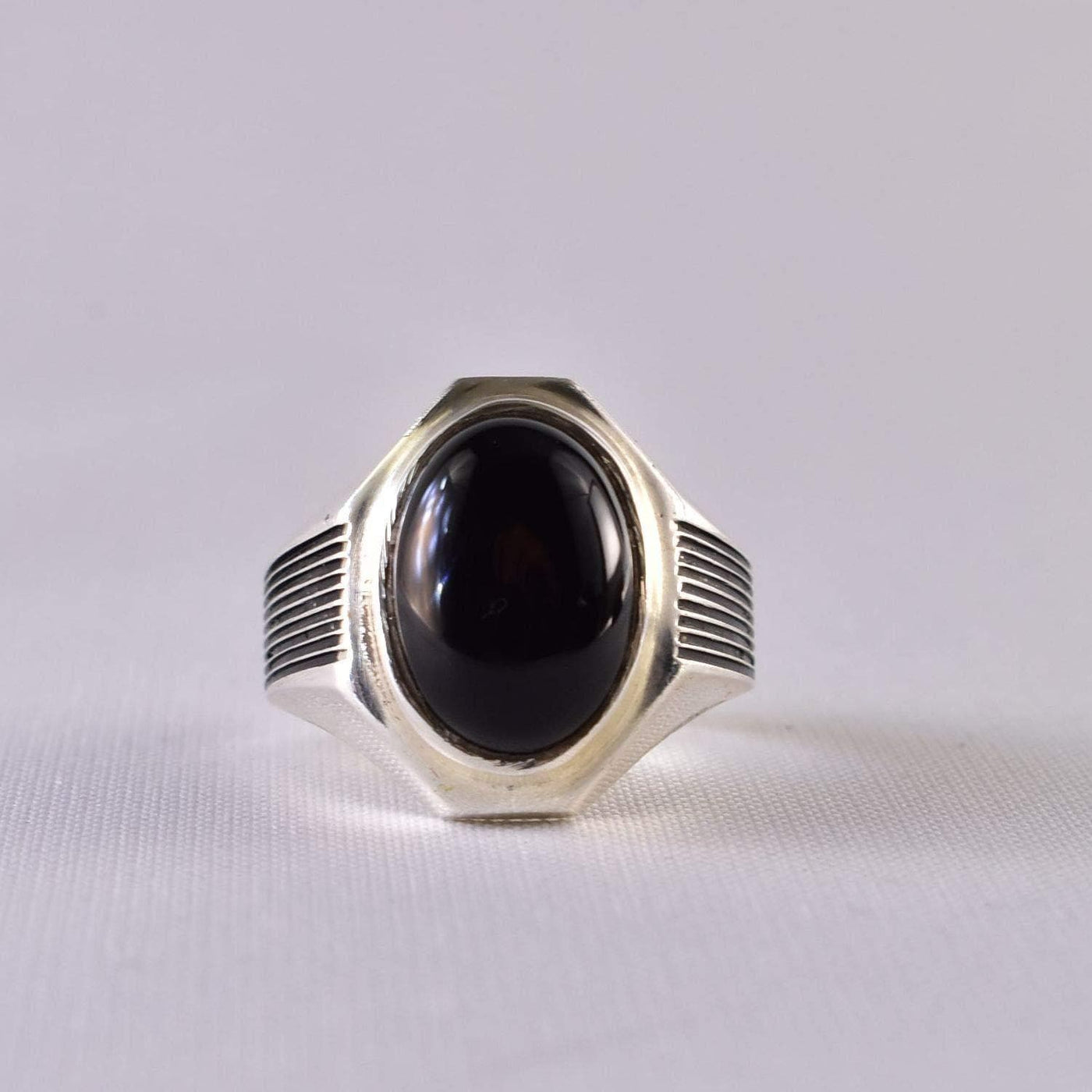 Black Aqeeq onyx aqeeq stone ring for men and women | Hirz Jawad | Yemeni Aqeeq Ring Size 10 - Al Ali Gems