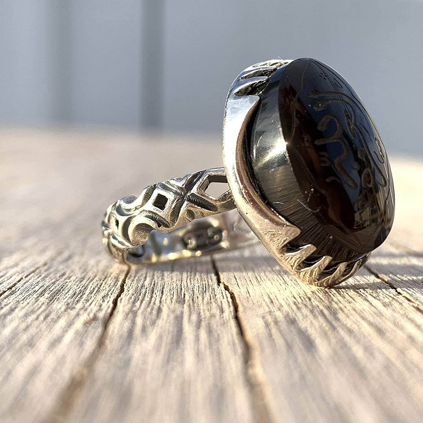 Black Jazaa Yemeni Aqeeq Ring For Unisex | AlAliGems | Engraved Al Izza Lillah | Silver 925 Size 9 - Al Ali Gems
