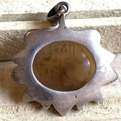 Engraved Aqeeq Pendant | Yemeni Yellow Aqeeq Pendant | Honey Akik stone Pendant silver unisex |AlAliGems | Akik Stone Yemeni Aqeeq Stone - Al Ali Gems