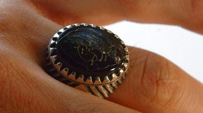 Engraved black jazaa onyx aqeeq stone ring for men | AlAliGems | Genuine Yemeni Aqeeq Ring Size 10 - Al Ali Gems
