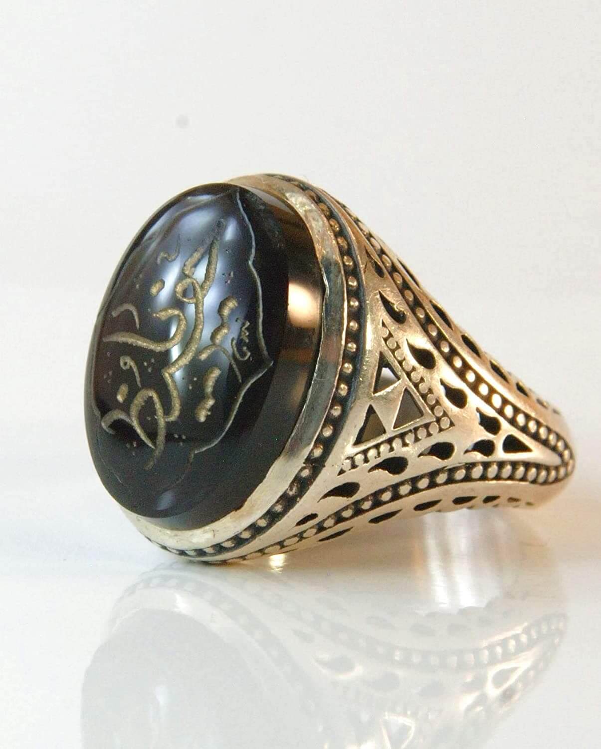 Engraved black jazaa onyx aqeeq stone ring for men | AlAliGems | Genuine Yemeni Aqeeq Ring Size 11 - Al Ali Gems