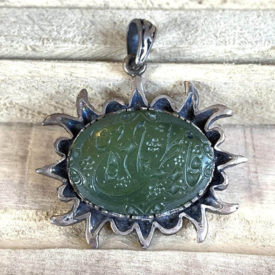 Green Yasham Stone | Green yeshem stone Pendant | AlAliGems | Green Yemeni Yesham Stone | Yemeni Aqeeq Yasham - Al Ali Gems