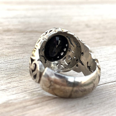Handmade Silver Ring For Men | Sapphire Rings | AlAliGems | Neelam Ring And Emerald | Fully Hand Hammered Size 10 - Al Ali Gems