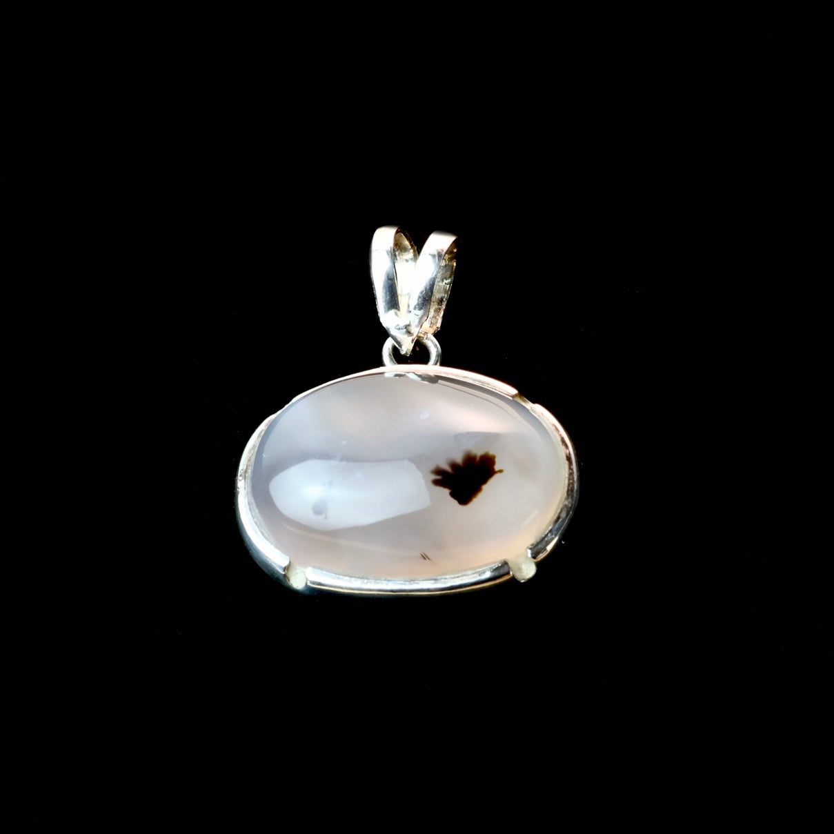 Oval Yemeni Mosawar Aqeeq Stone Pendant | Handmade Sterling Silver | قلادة عقيق يماني مصور طبيعي⁩⁩⁩⁩⁩⁩ - AlAliGems