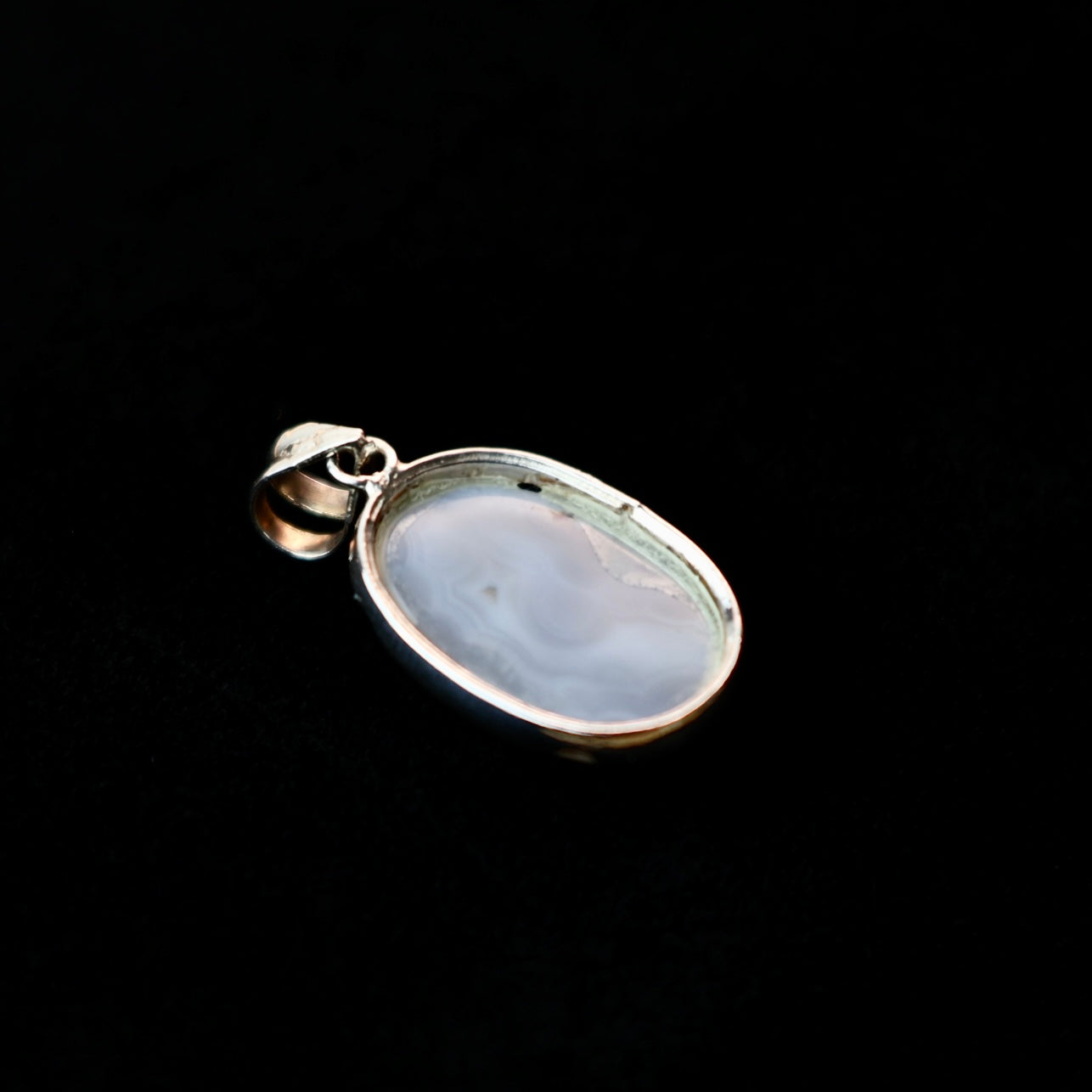 Oval Yemeni Shajari Aqeeq Stone Pendant | Handmade Sterling Silver | قلادة عقيق يماني شجري طبيعي⁩⁩⁩⁩⁩ - AlAliGems