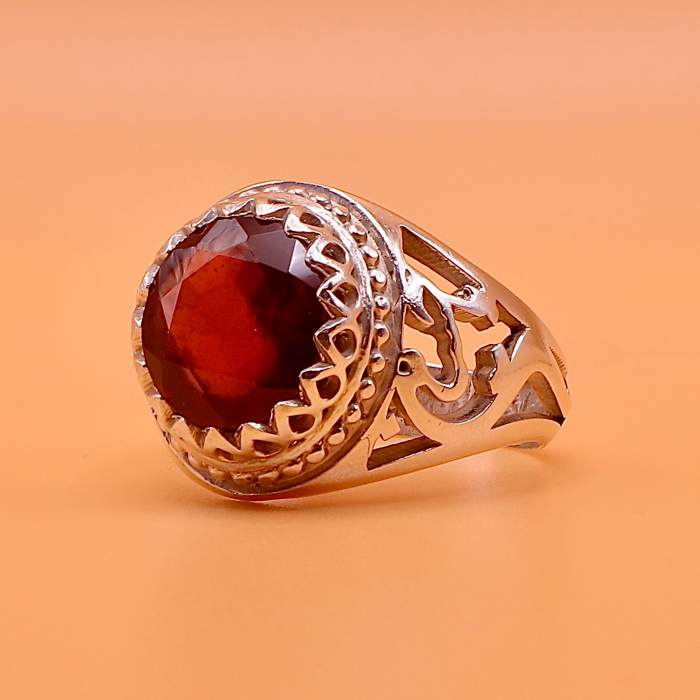Handmade Yaqoot Silver Ring With Ya Hussain on Each Side | Ruby Stone Ring Unisex - Al Ali Gems