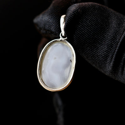 Oval Yemeni Shajari Aqeeq Stone Pendant | Handmade Sterling Silver | قلادة عقيق يماني شجري طبيعي⁩⁩⁩⁩⁩ - AlAliGems