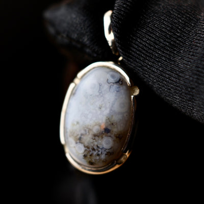 Oval Yemeni Shajari Aqeeq Stone Pendant | Handmade Sterling Silver | قلادة عقيق يماني شجري طبيعي⁩⁩⁩⁩⁩ - AlAliGems