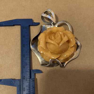 NATURAL BALTIC AMBER STERLING SILVER ROSE PENDANT | کهربا كهرمان | KAHRAMAN | KAHROBÂ | کهربا - Al Ali Gems