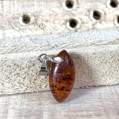 NATURAL BALTIC AMBER STERLING SILVER PENDANT | کهربا كهرمان | KAHRAMAN | KAHROBÂ | کهربا - Al Ali Gems