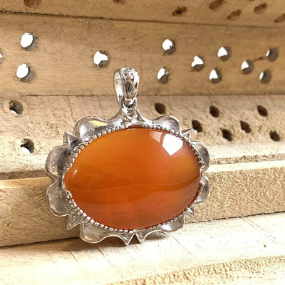 Orange Akik Pendant for men and women | S925K | Orange Yemeni Aqeeq Stone Pendant | Aqeeq For Women | AlAliGems - Al Ali Gems