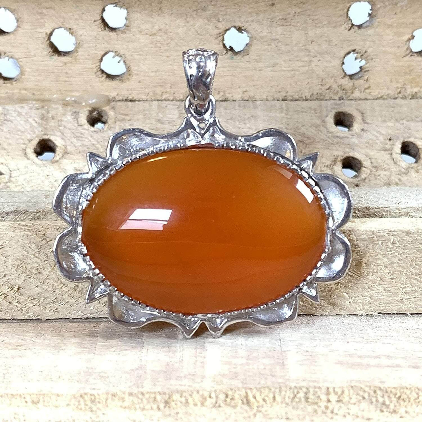 Orange Akik Pendant for men and women | S925K | Orange Yemeni Aqeeq Stone Pendant | Aqeeq For Women | AlAliGems - Al Ali Gems