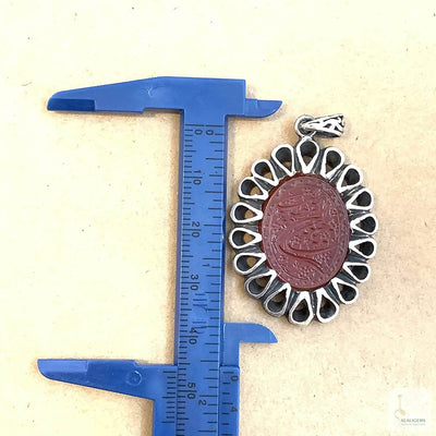 Red Akik Pendant for men and women | Islam | Red Yemeni Aqeeq Stone Pendant | Engraved Agate For Women | AlAliGems - Al Ali Gems