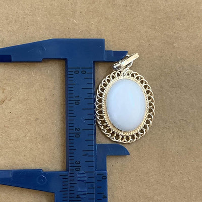 White Yemeni Aqeeq for women | White akik yemeni for ladies | Yemeni aqeeq stone Pendant | AlAliGems S925 - Al Ali Gems