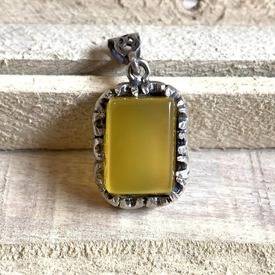 Yellow Aqeeq Stone | Yemeni Yellow Aqeeq Pendant | Yellow Akik stone Pendant silver unisex | AlAliGems | Akik Stone Yemeni Aqeeq Stone - Al Ali Gems