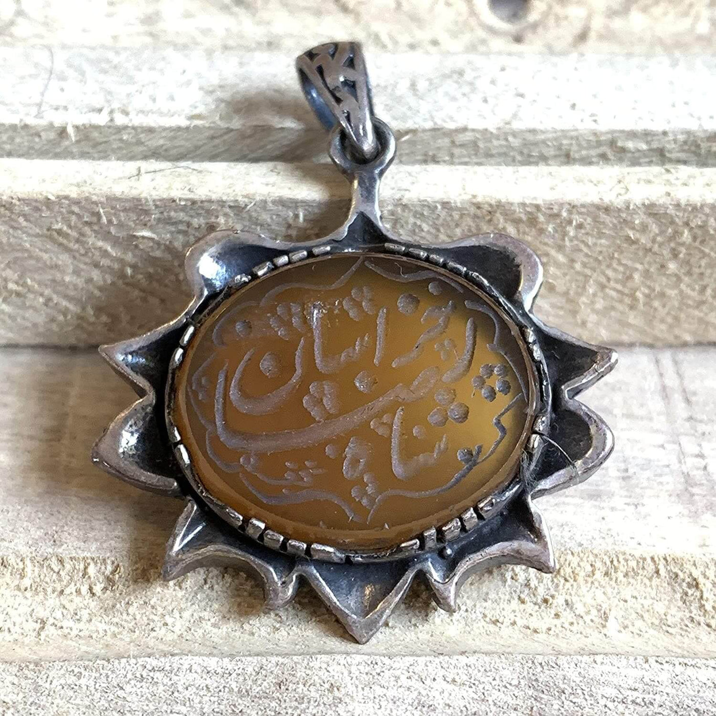 Yellow Engraved Aqeeq Stone | Yemeni Yellow Aqeeq Pendant | Yellow Akik stone Pendant silver unisex | AlAliGems | Akik Stone Yemeni Aqeeq Stone - Al Ali Gems