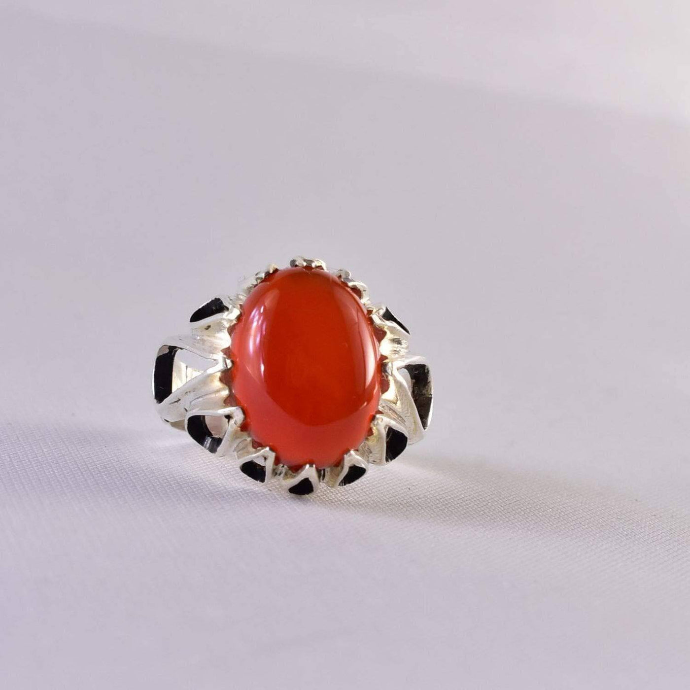 Yemeni Aqeeq Ring for Men and women | AlAliGems | Red Aqeeq Stone Engaved | US Size 9.5 - Al Ali Gems