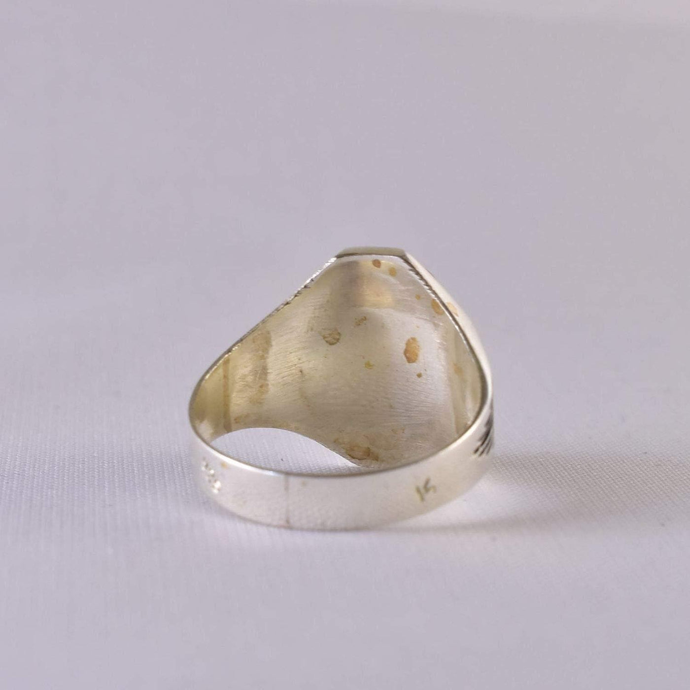 Yemeni Aqeeq Ring for Men and women | Red Aqeeq Stone Engaved | US Size 11 - Al Ali Gems